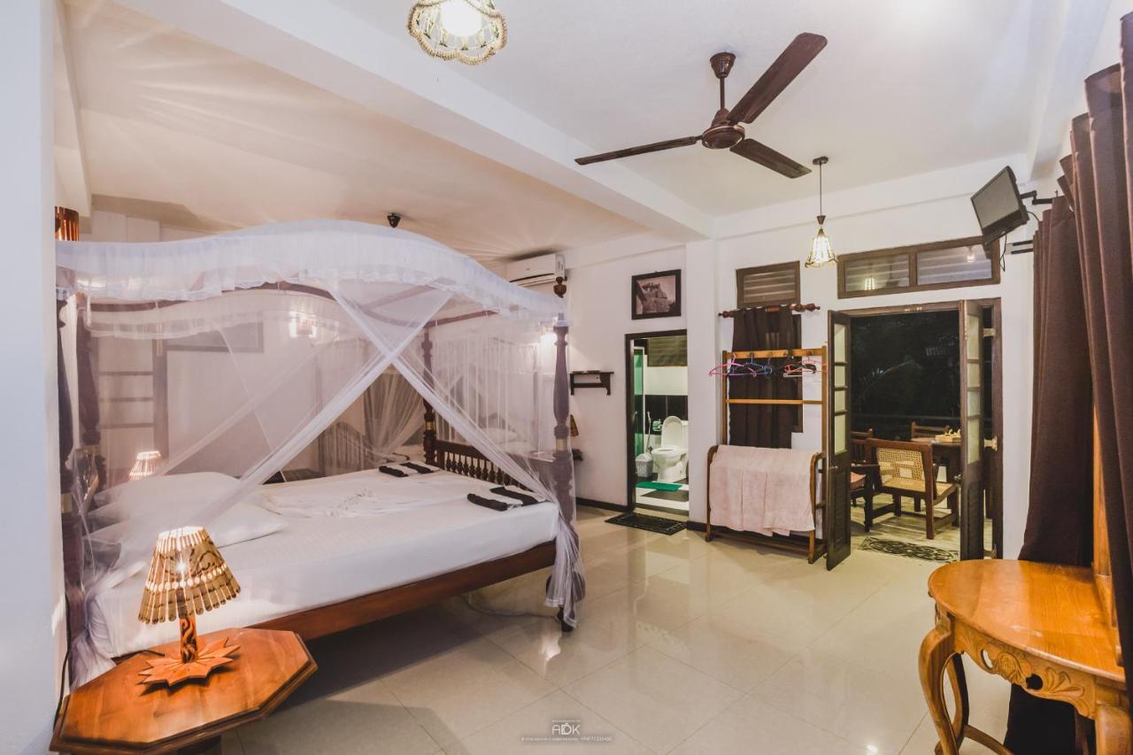 Seaview Deepal Villa Унаватуна Экстерьер фото