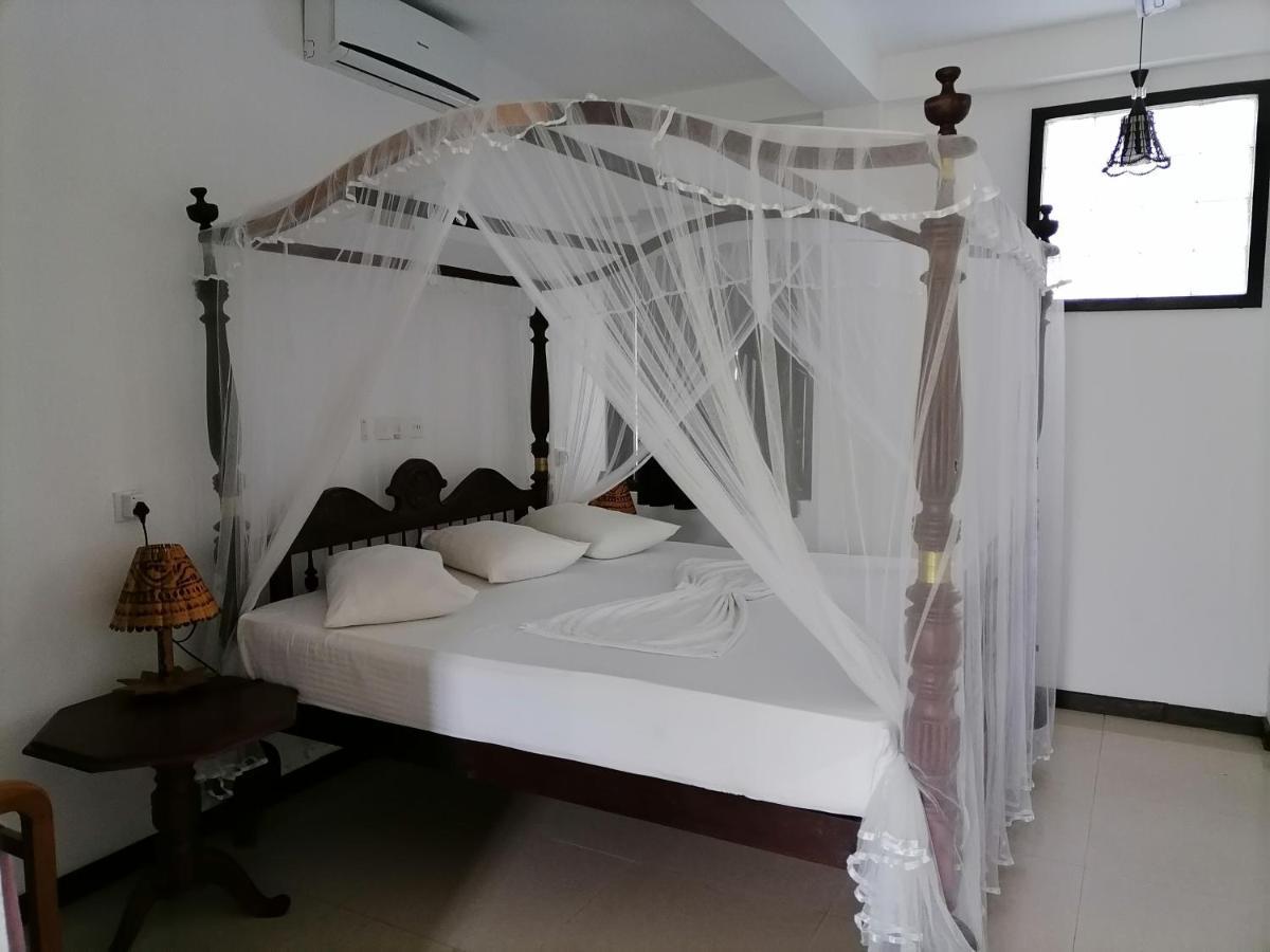 Seaview Deepal Villa Унаватуна Экстерьер фото