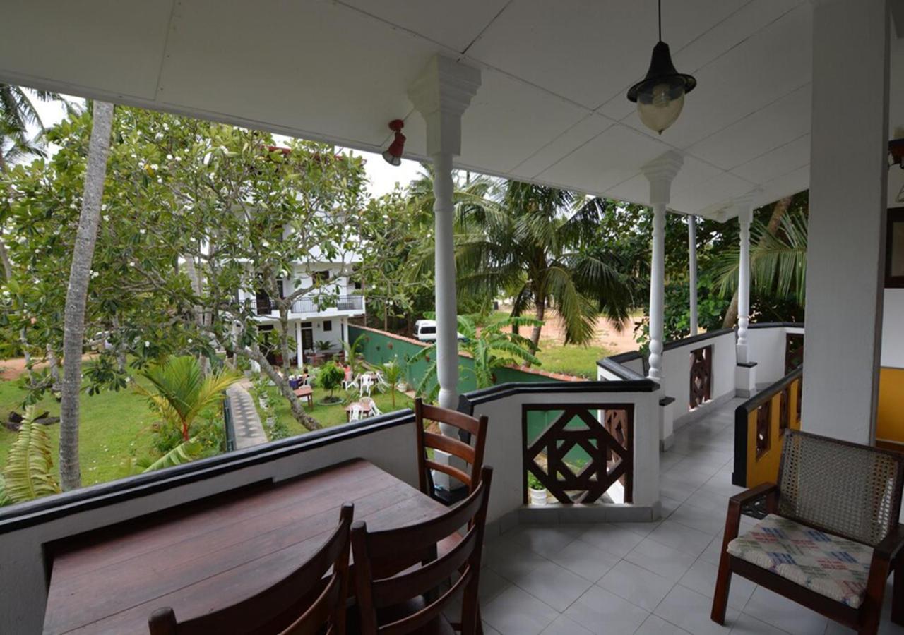 Seaview Deepal Villa Унаватуна Номер фото